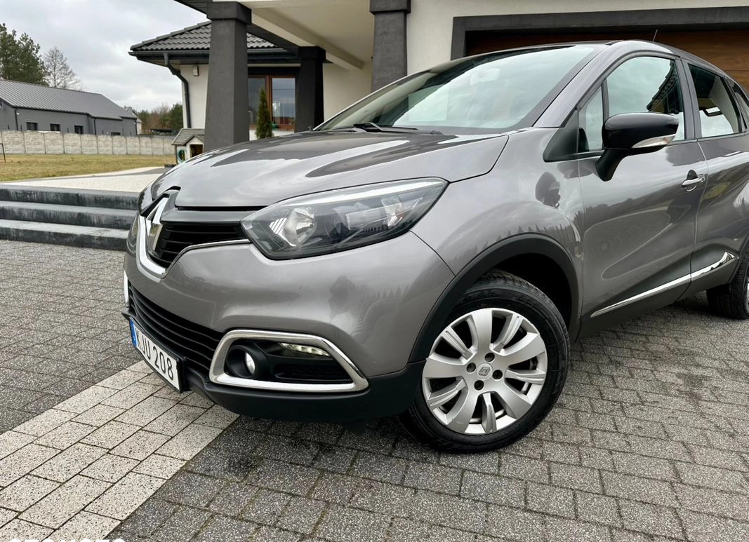 Renault Captur cena 32900 przebieg: 238650, rok produkcji 2016 z Szydłowiec małe 211